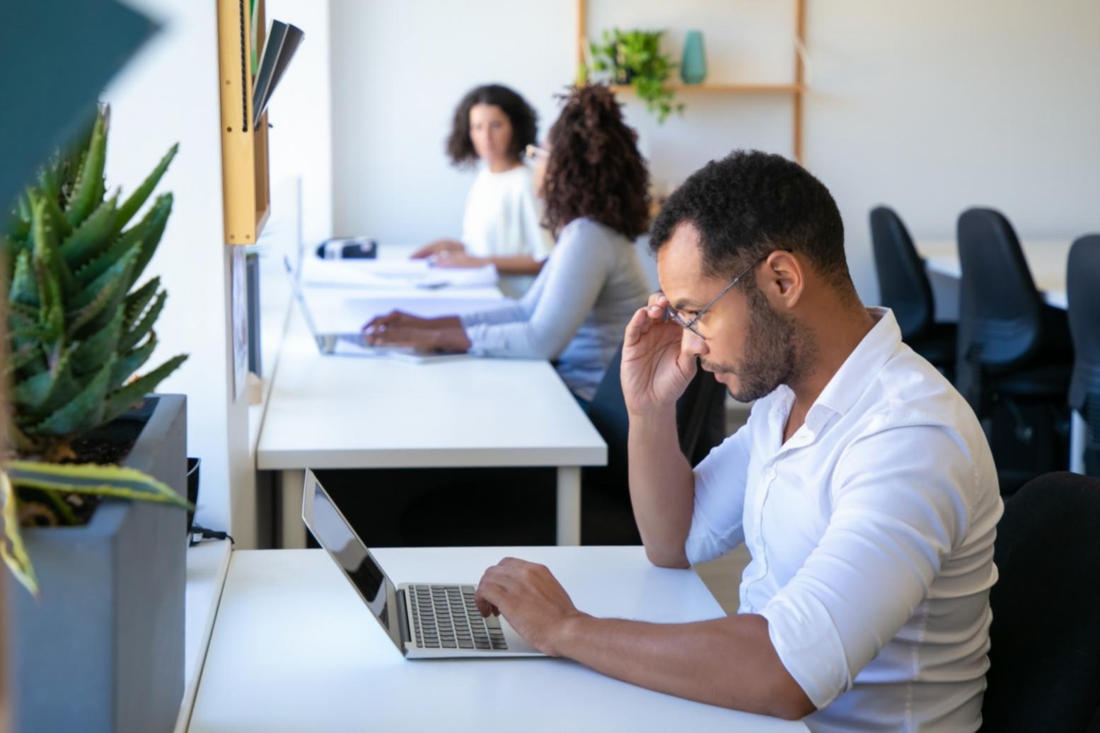 Detailní práce s bankovním softwarem